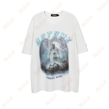 white t shirt